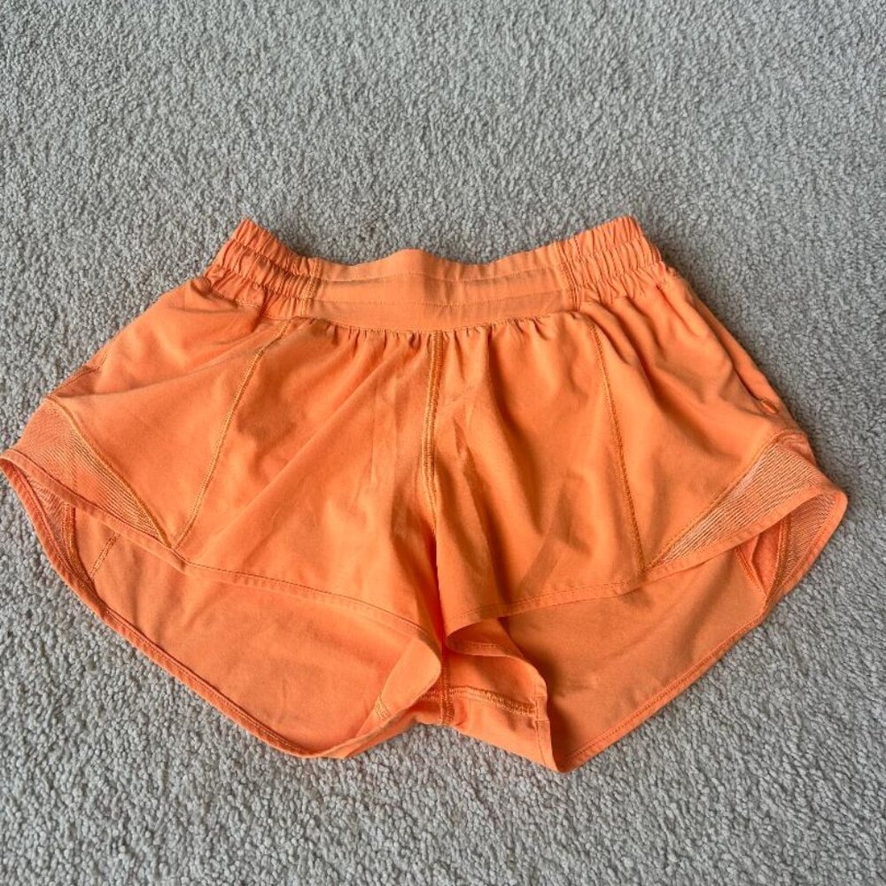 Lululemon Lulu Hotty Hot Short Orange Sz 4